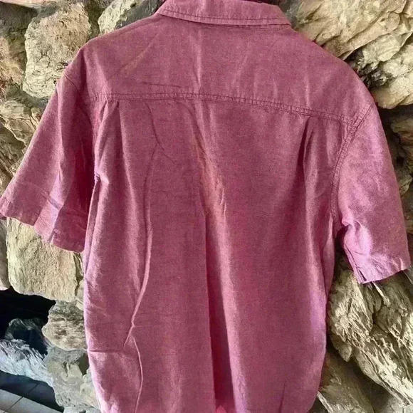 RETROFIT BRANDING MFG - BUTTON DOWN COLLARED SHIRT - RED PASTEL - MENS SIZE XL - Picture 5 of 5